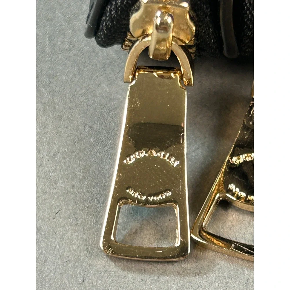 Coach Double Zip Wristlet Black Pebble Leather Gold Hardware Handbag Bag